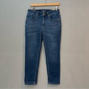 Chico’s NWT Boyfriend Ankle Jeans Size 0 (US 4) Medium Wash Stretch Denim